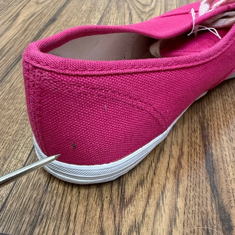 UNWORN TRULY WOMENS VIBRANT PINK SNEAKERS - Picture 10 of 11